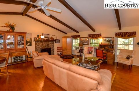 289 Eagle Dr, Boone, NC 28607 photo 6