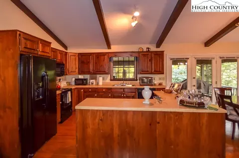 289 Eagle Dr, Boone, NC 28607 photo 8