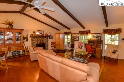 289 Eagle Dr, Boone, NC 28607 photo 6