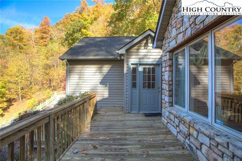 621 Benjamin Dr, Boone, NC 28607 photo 6