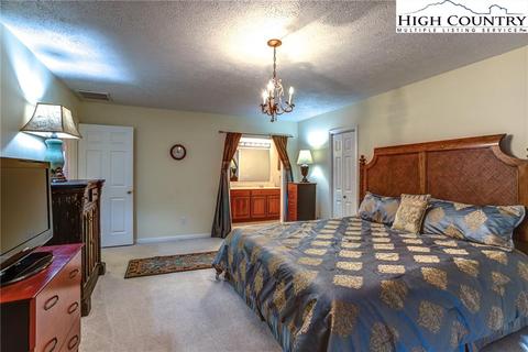 621 Benjamin Dr, Boone, NC 28607 photo 17