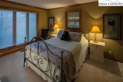 104 Ivy Ln, Beech Mountain, NC 28607 photo 13