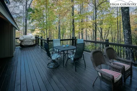 104 Ivy Ln, Beech Mountain, NC 28607 photo 30