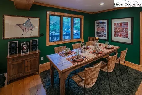 104 Ivy Ln, Beech Mountain, NC 28607 photo 5