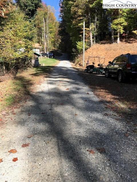 311 Memory Ln, Deep Gap, NC 28618 photo 19