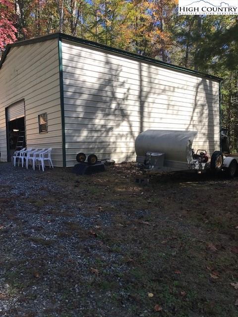 311 Memory Ln, Deep Gap, NC 28618 photo 18