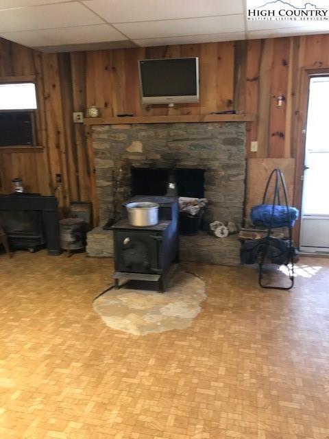 311 Memory Ln, Deep Gap, NC 28618 photo 10