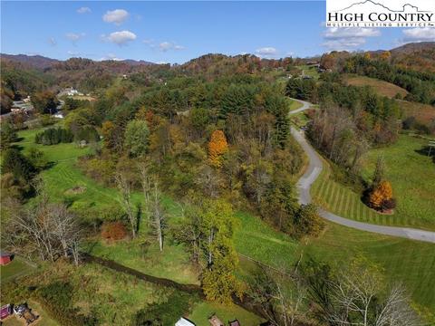 119 Kyles Path, Vilas, NC 28692 photo 1