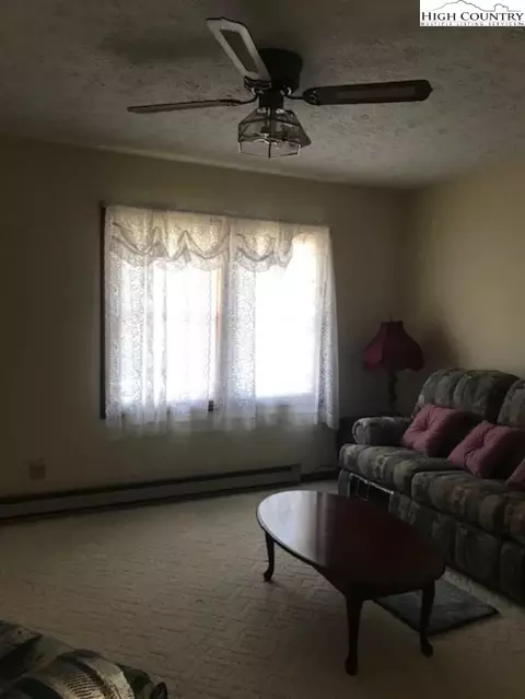 206 Cherry St, Sparta, NC 28675 photo 3
