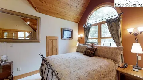 350 Shady Falls Dr, Deep Gap, NC 28618 photo 32