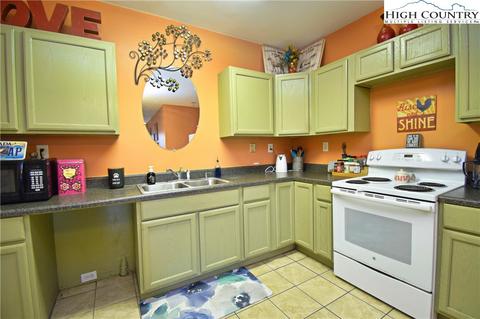 291 Skyview St, Deep Gap, NC 28618 photo 42