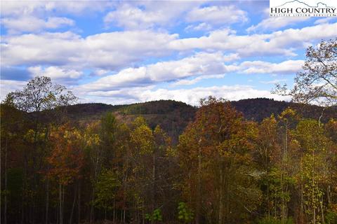 291 Skyview St, Deep Gap, NC 28618 photo 5