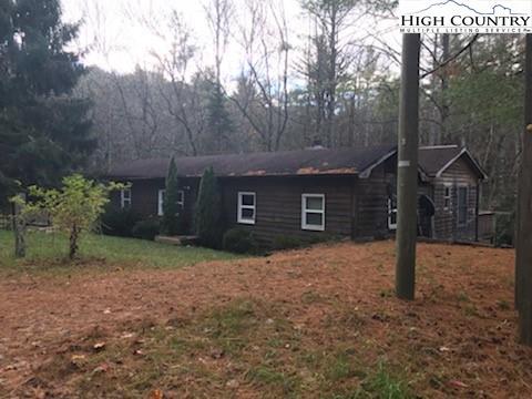 303 Signal Tree Rd, Deep Gap, NC 28618 photo 1