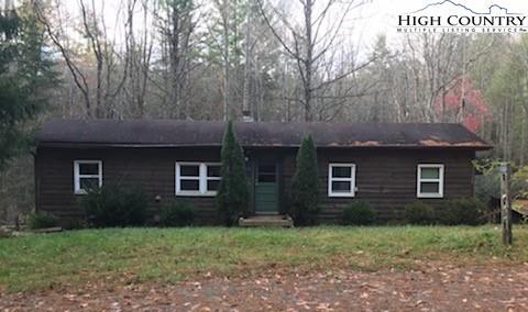 303 Signal Tree Rd, Deep Gap, NC 28618 photo 2