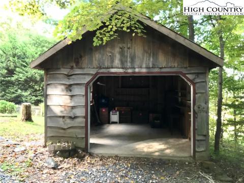 232 Eagle Ridge Dr, Vilas, NC 28692 photo 8