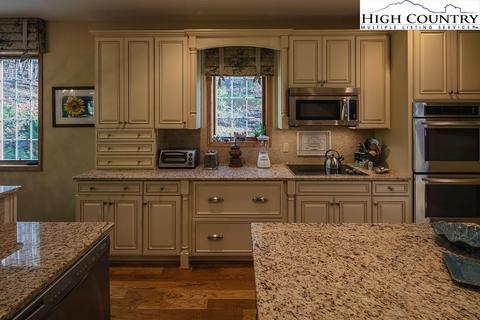 151 Blackberry, Boone, NC 28607 photo 14