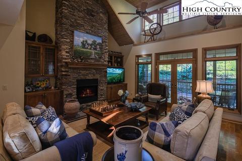 151 Blackberry, Boone, NC 28607 photo 5