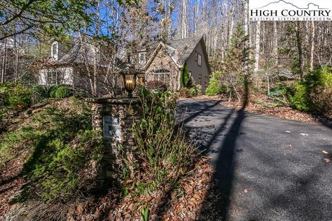 151 Blackberry, Boone, NC 28607 photo 1