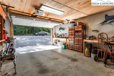 270 Tree Top Ridge Ln, Boone, NC 28607 photo 37
