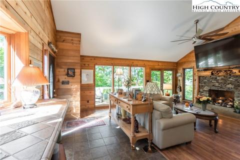 270 Tree Top Ridge Ln, Boone, NC 28607 photo 10