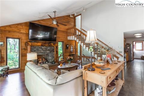 270 Tree Top Ridge Ln, Boone, NC 28607 photo 5
