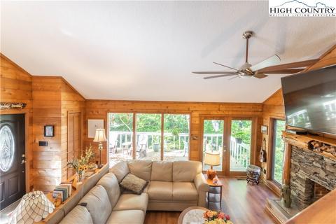 270 Tree Top Ridge Ln, Boone, NC 28607 photo 17