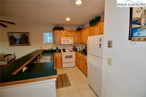 1355 Seven Devils Rd #304, Seven Devils, NC 28604 photo 15