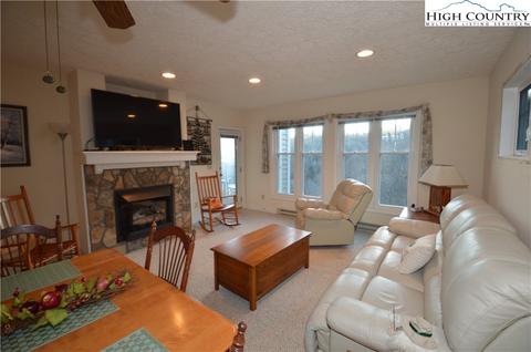 1355 Seven Devils Rd #304, Seven Devils, NC 28604 photo 6