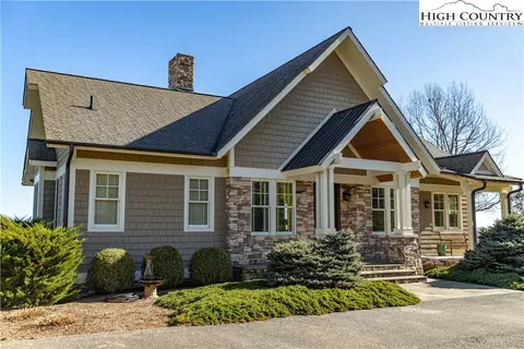 871 Fox Den Ln, Sparta, NC 28675 photo 2