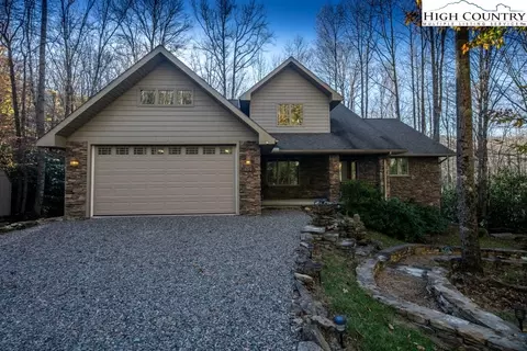 535 Pinnacle Ridge Rd, Beech Mountain, NC 28604 photo 1