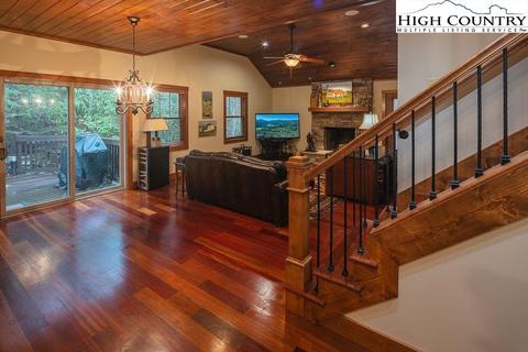 109 Poplar, Boone, NC 28607 photo 7