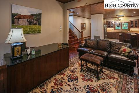 109 Poplar, Boone, NC 28607 photo 10