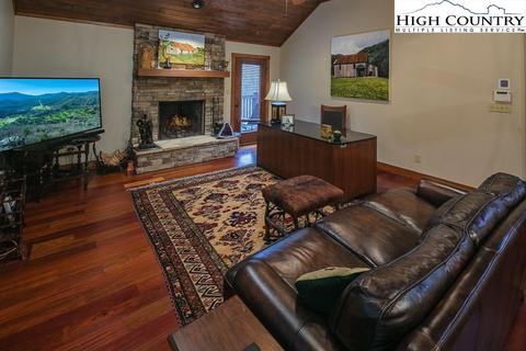 109 Poplar, Boone, NC 28607 photo 12