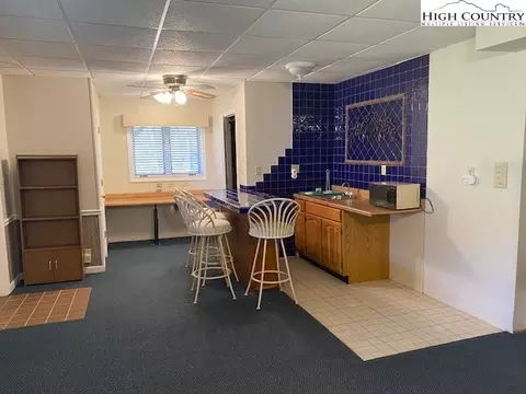 197 High Hollow Rd, Deep Gap, NC 28618 photo 15