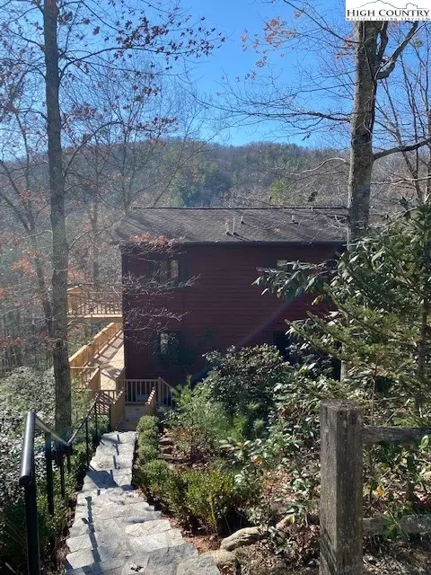 197 High Hollow Rd, Deep Gap, NC 28618 photo 28