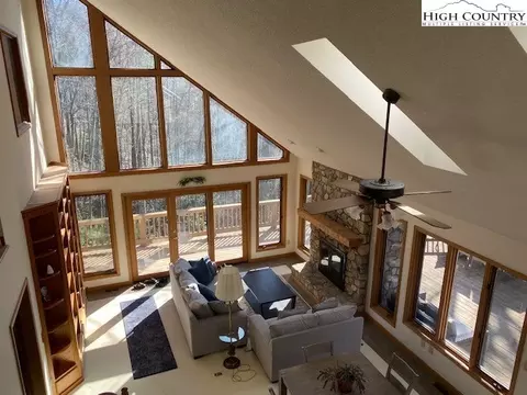197 High Hollow Rd, Deep Gap, NC 28618 photo 23