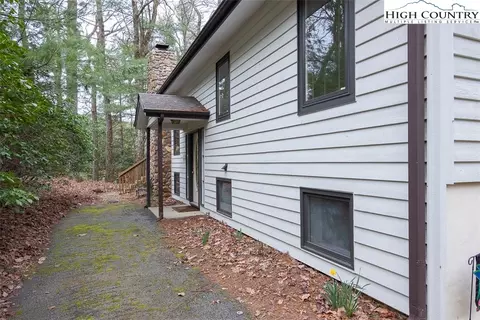 83 Laurel Ln, Roaring Gap, NC 28668 photo 11
