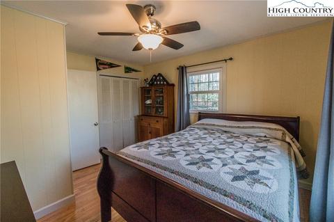 767 Hawk Ridge Rd, Deep Gap, NC 28618 photo 19