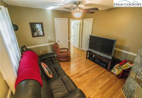 767 Hawk Ridge Rd, Deep Gap, NC 28618 photo 22