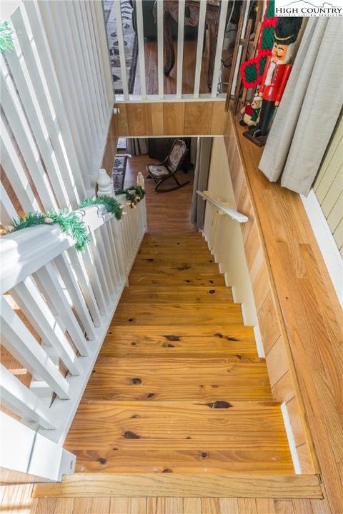767 Hawk Ridge Rd, Deep Gap, NC 28618 photo 24