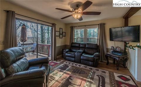 767 Hawk Ridge Rd, Deep Gap, NC 28618 photo 10