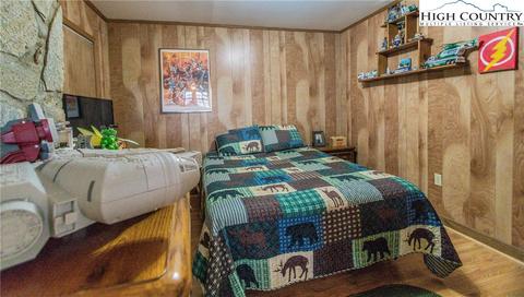767 Hawk Ridge Rd, Deep Gap, NC 28618 photo 33