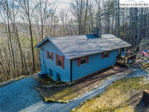 767 Hawk Ridge Rd, Deep Gap, NC 28618 photo 3