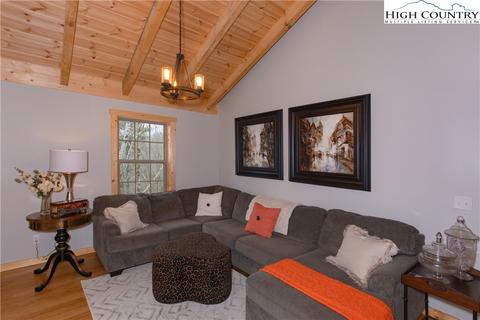 1427 Snaggy Mountain Blvd, Boone, NC 28607 photo 17