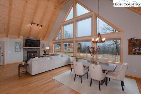 1427 Snaggy Mountain Blvd, Boone, NC 28607 photo 2
