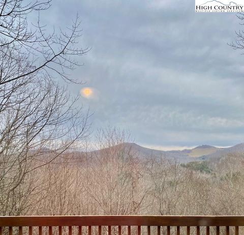 888 Stonebridge Ln, Todd, NC 28684 photo 8