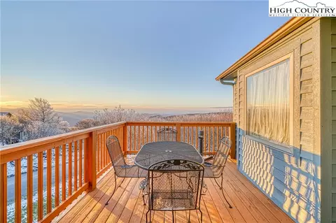101 Oz Cir, Beech Mountain, NC 28604 photo 8