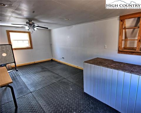 421 Low Gap Rd, Jefferson, NC 28640 photo 29
