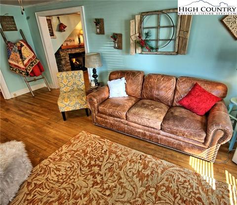 421 Low Gap Rd, Jefferson, NC 28640 photo 9