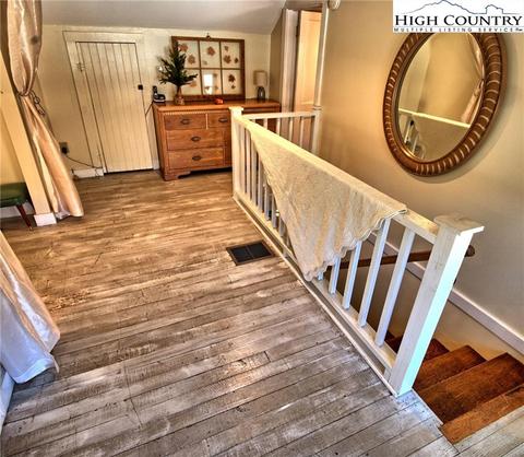 421 Low Gap Rd, Jefferson, NC 28640 photo 22